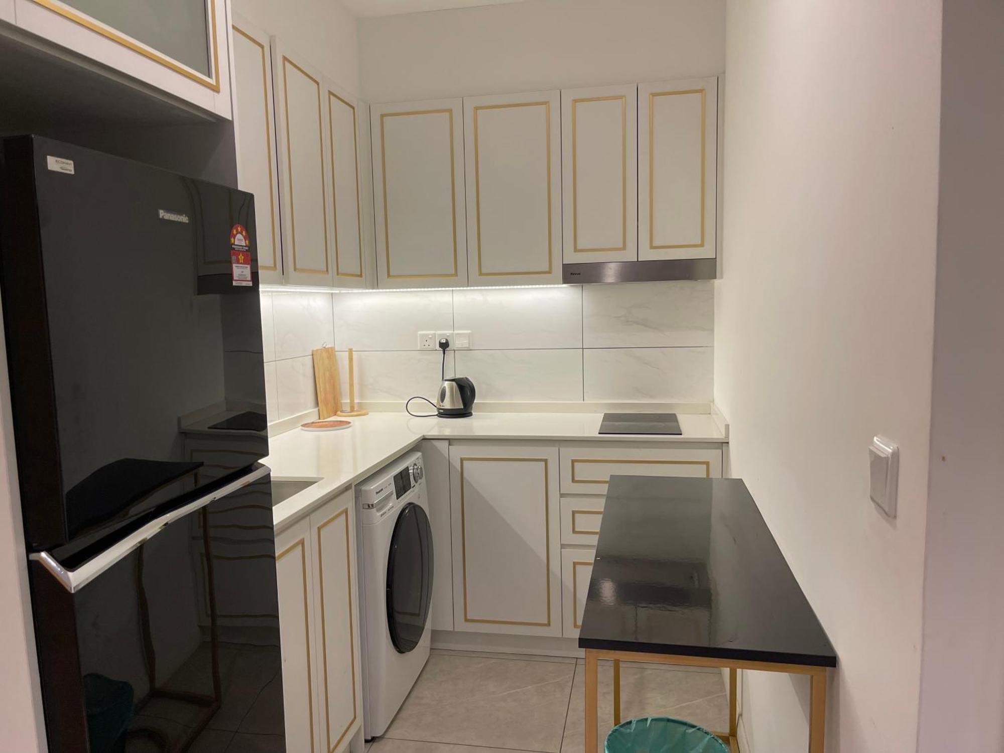 Luxury At Axon Apartment