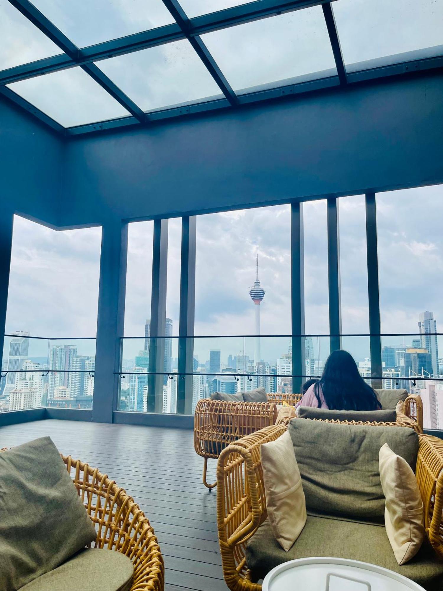 Pangsapuri Luxury At Axon Kuala Lumpur