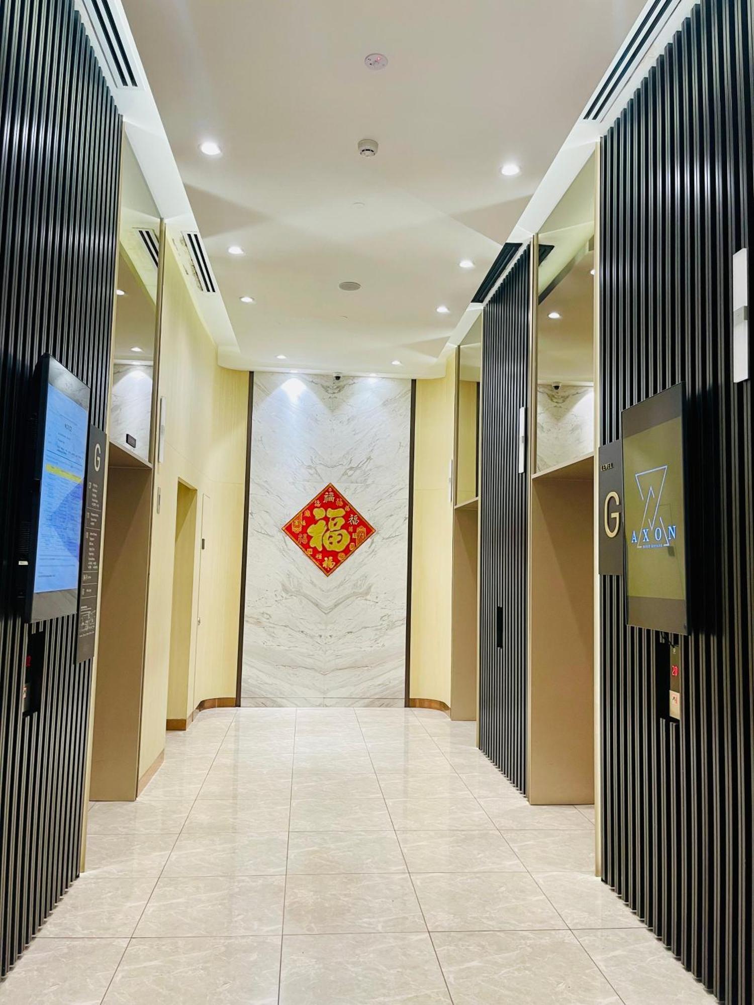 Pangsapuri Luxury At Axon