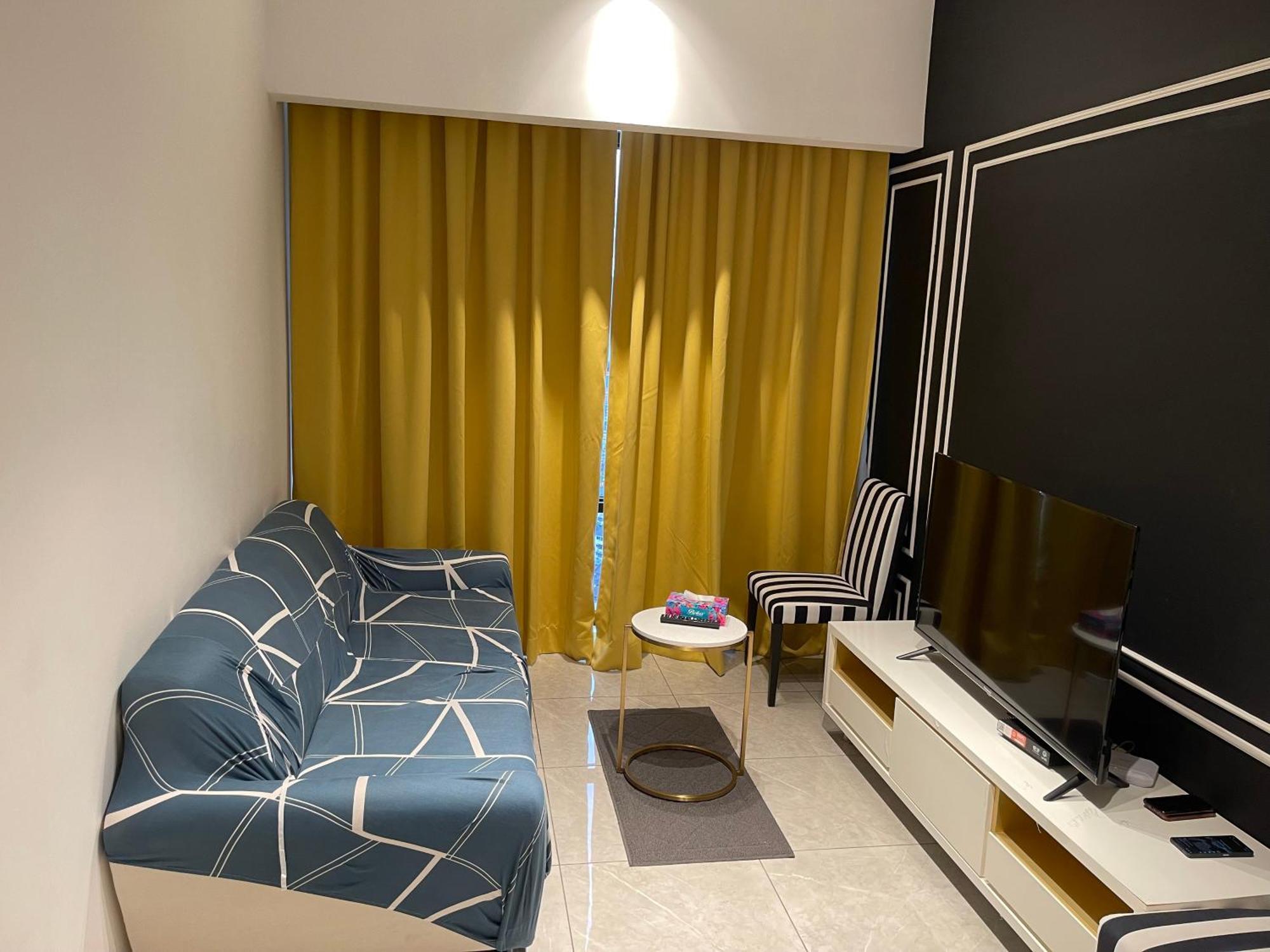 Pangsapuri Luxury At Axon